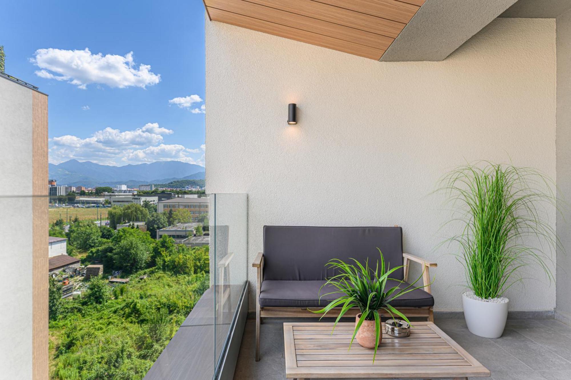 Luxury Landing Apartments Complex Qualis Braşov Buitenkant foto