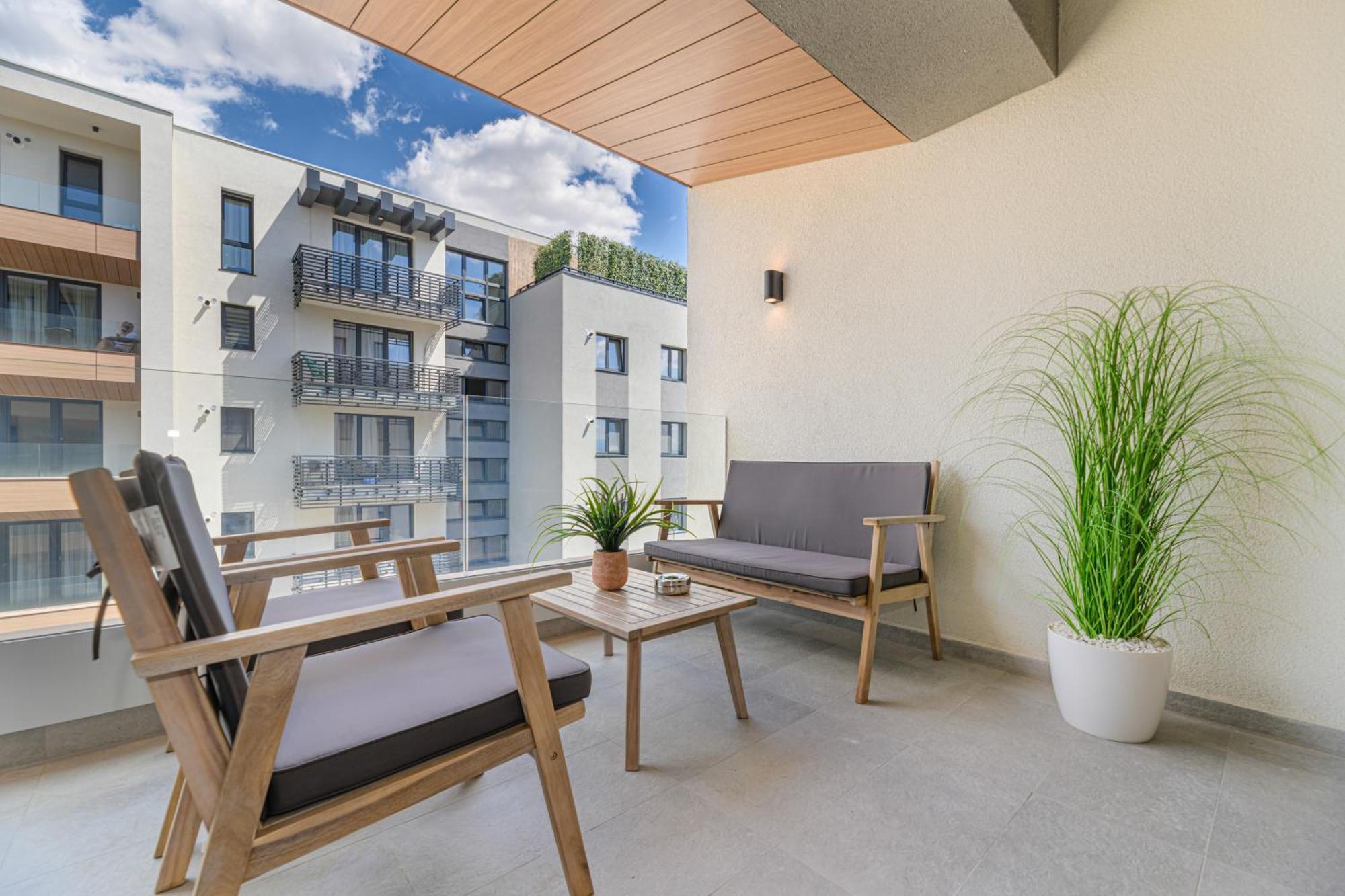 Luxury Landing Apartments Complex Qualis Braşov Buitenkant foto