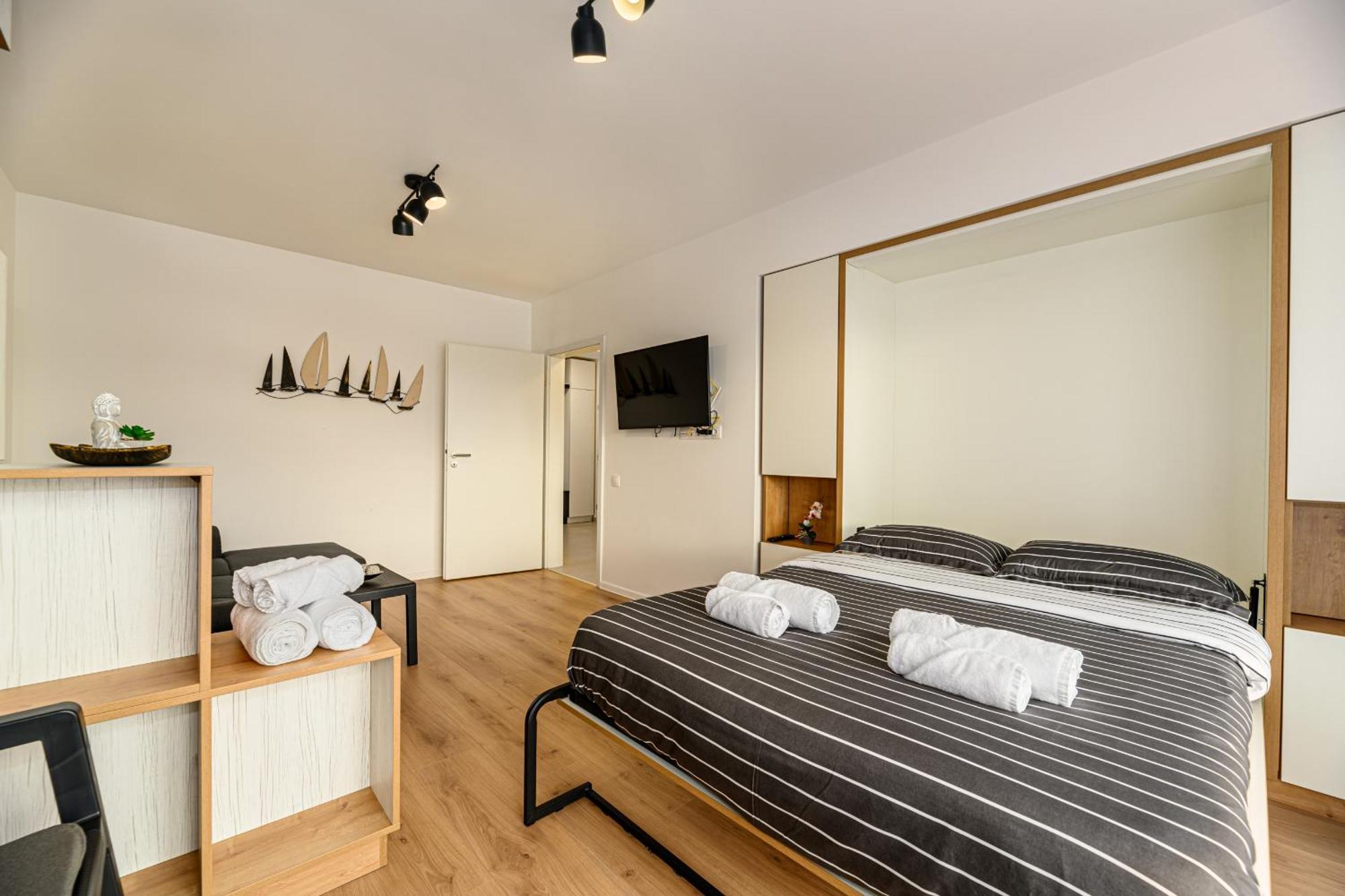 Luxury Landing Apartments Complex Qualis Braşov Buitenkant foto