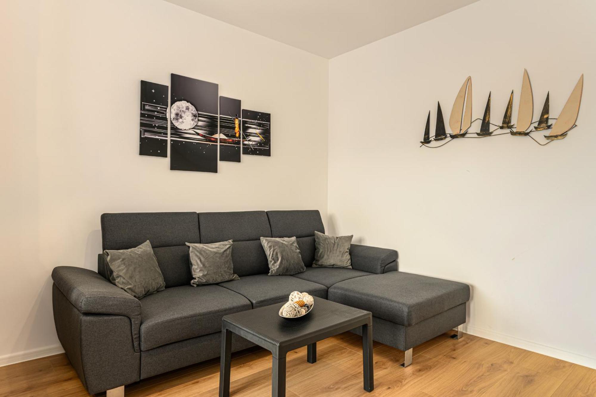 Luxury Landing Apartments Complex Qualis Braşov Buitenkant foto
