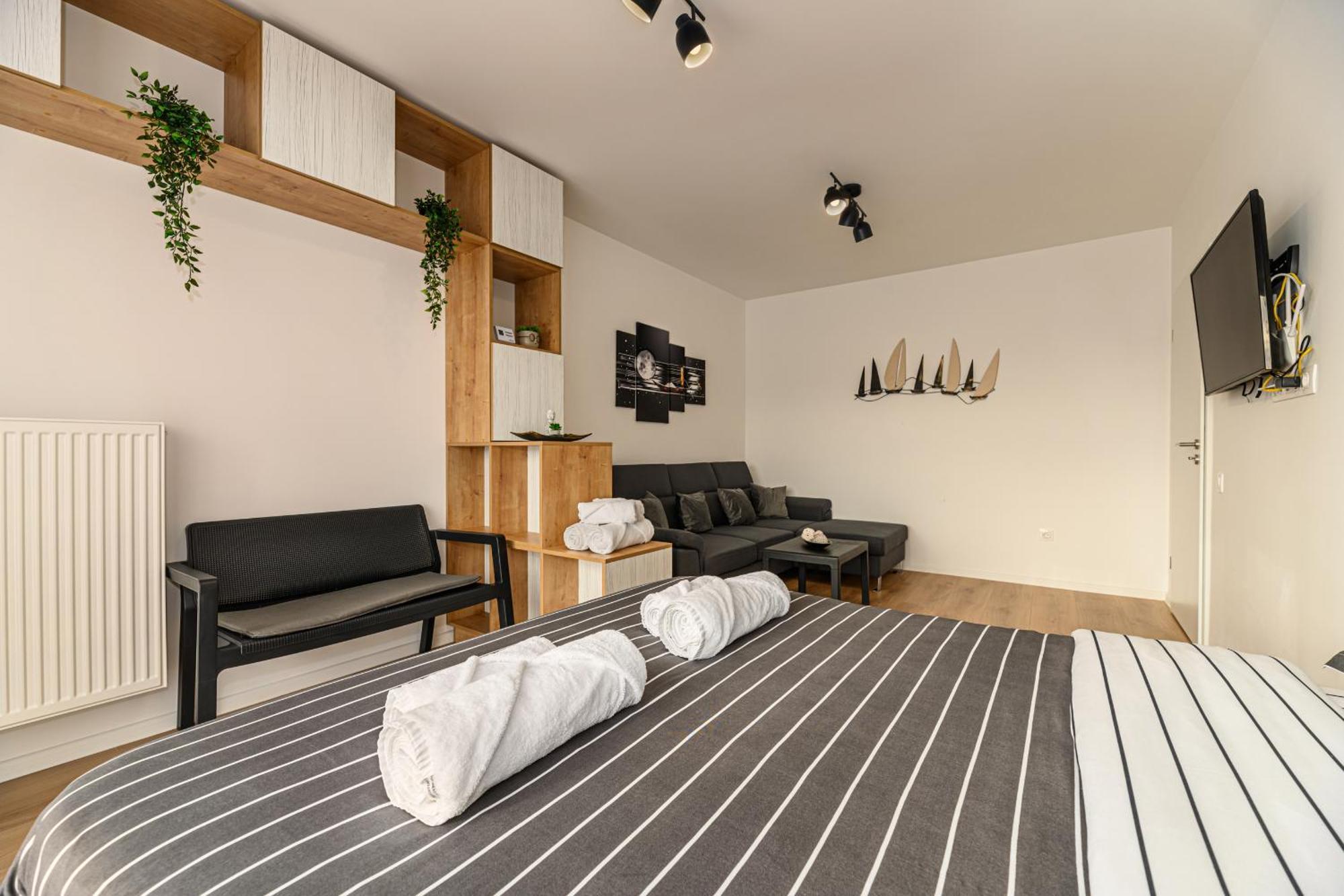 Luxury Landing Apartments Complex Qualis Braşov Buitenkant foto