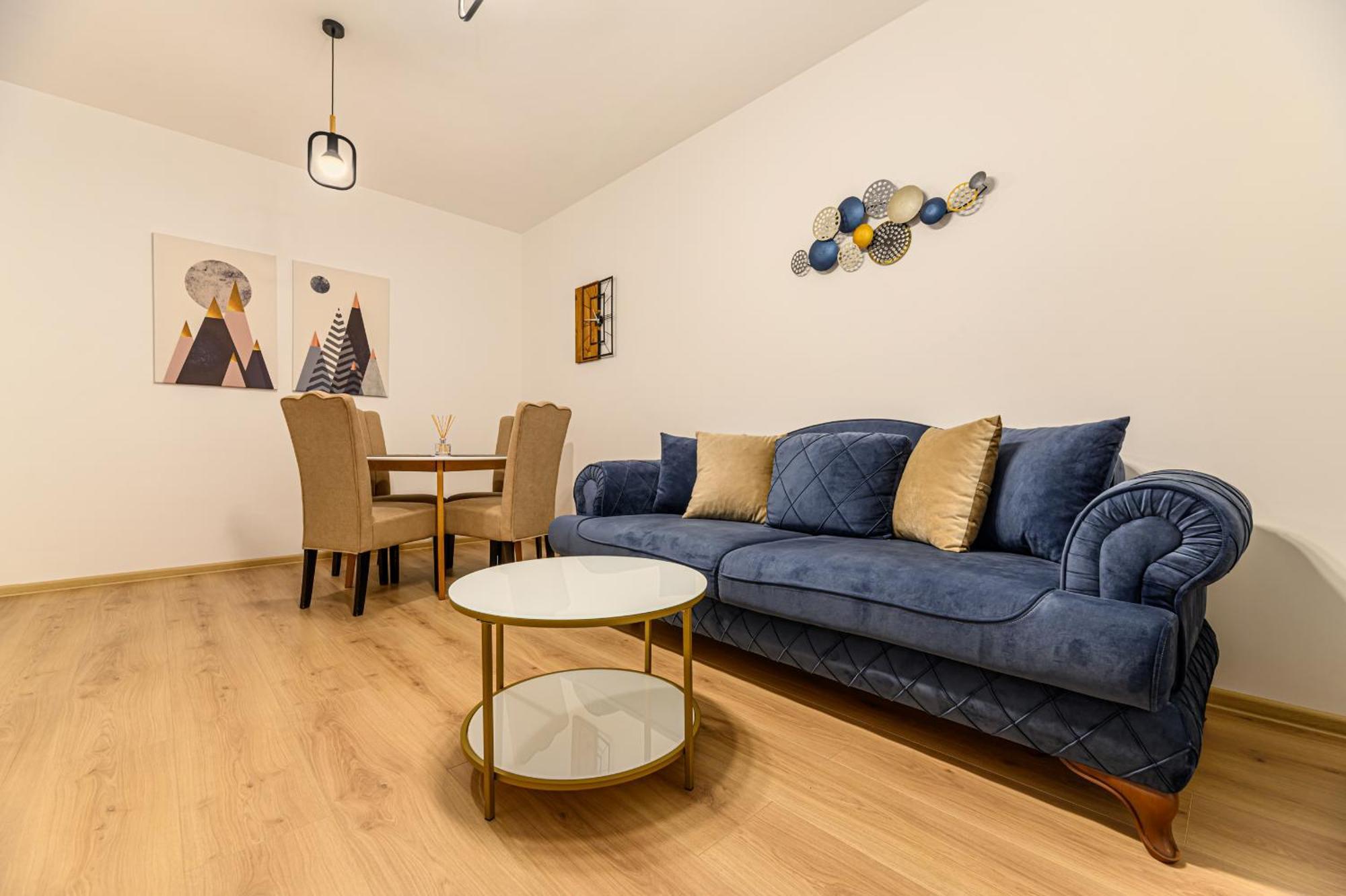Luxury Landing Apartments Complex Qualis Braşov Buitenkant foto