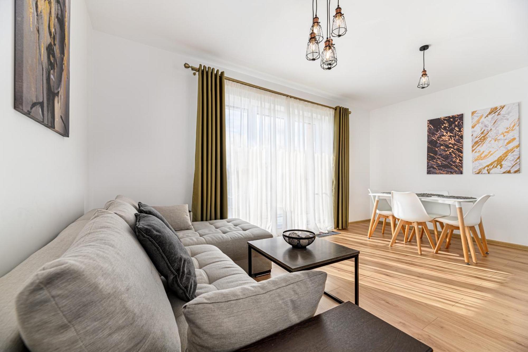 Luxury Landing Apartments Complex Qualis Braşov Buitenkant foto