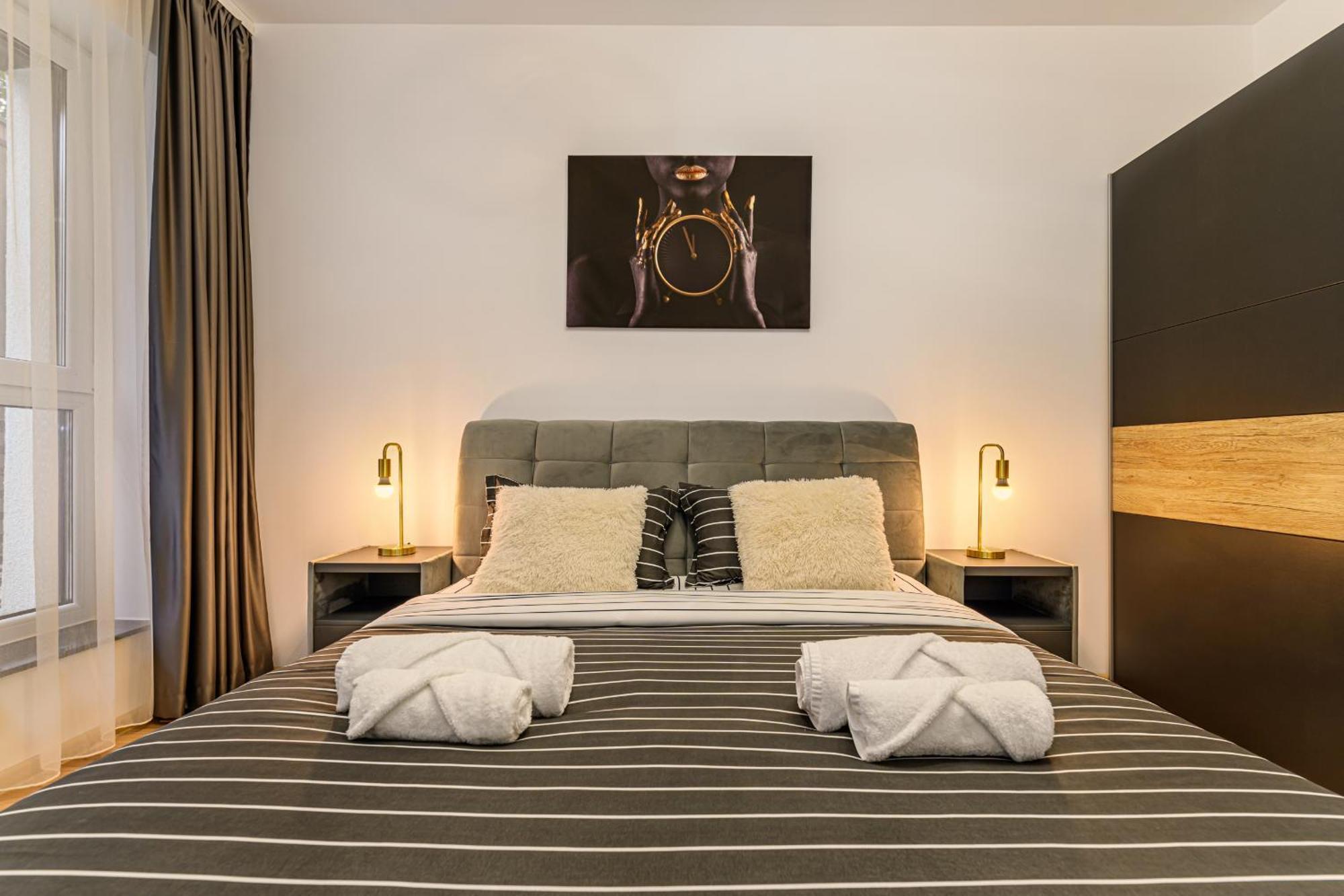 Luxury Landing Apartments Complex Qualis Braşov Buitenkant foto